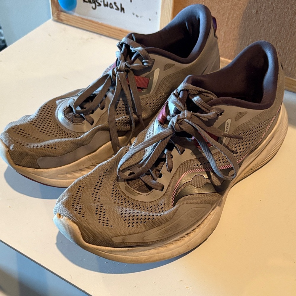 Grey and Purple Saucony PWRRUN WIDE